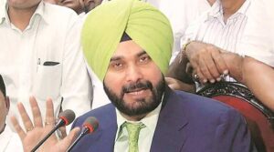 Read more about the article Navjot Sidhu Tenders Statement of regret After Contention over Wearing Shawl Bearing Devout Symbols